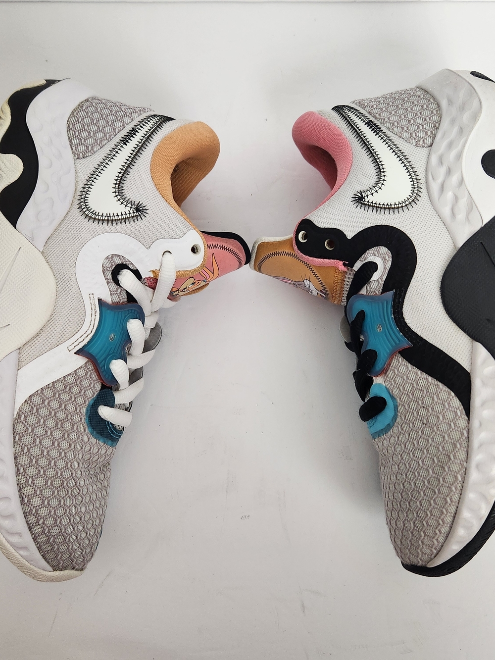 Nike Renew Elevate 2 Space Jam Bugs & Lola Bunny Men's Size 6.5 Basketball Shoes - Picture 9 of 12